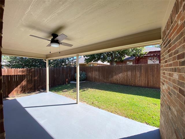 Building Photo - 1835 Woodchase Dr