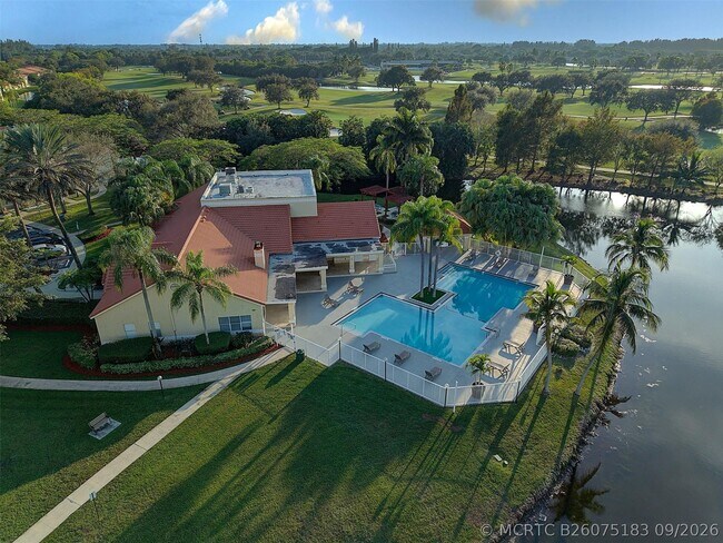 Building Photo - 12730 Vista Isles Dr