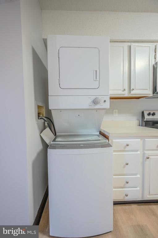 Building Photo - 3713 S George Mason Dr