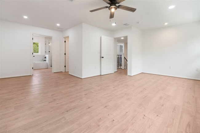 Building Photo - 3119 Avenue H
