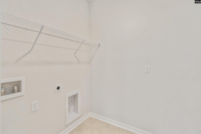 Building Photo - 1021 Skidaway Dr