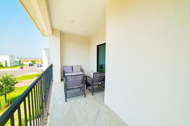 Building Photo - 2404 Norman Mailer Dr
