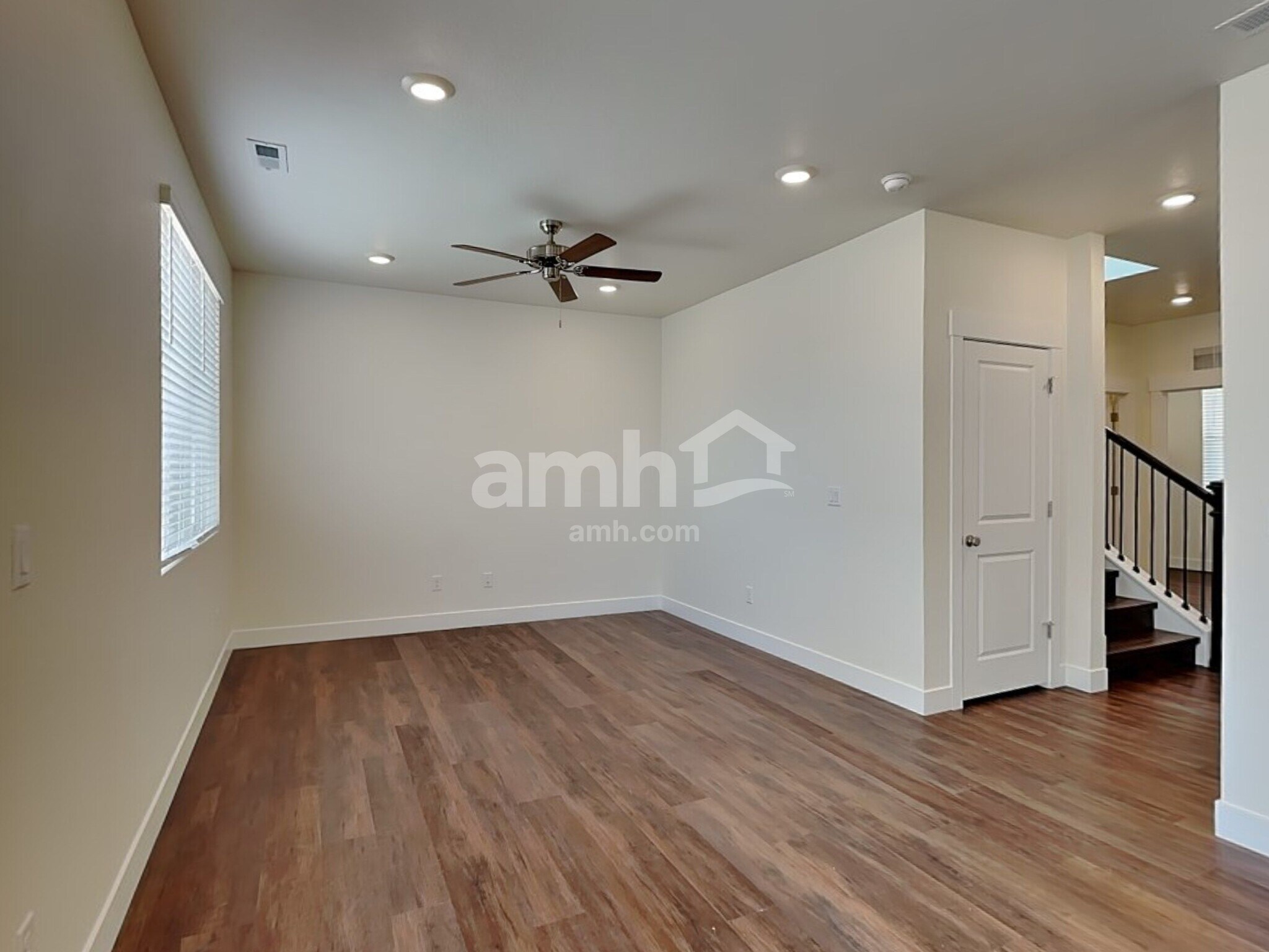 Building Photo - 7668 Mardale Ln