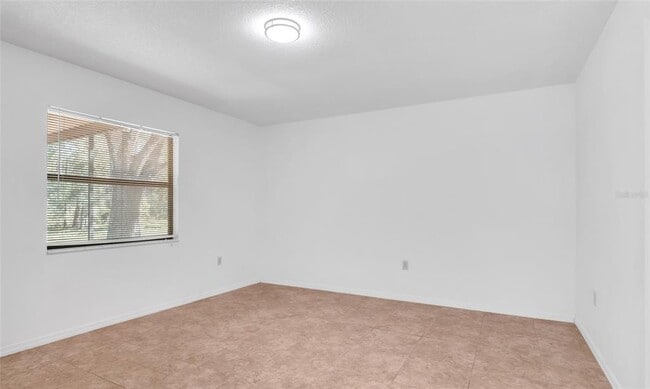 Building Photo - 10960 Echo Loop