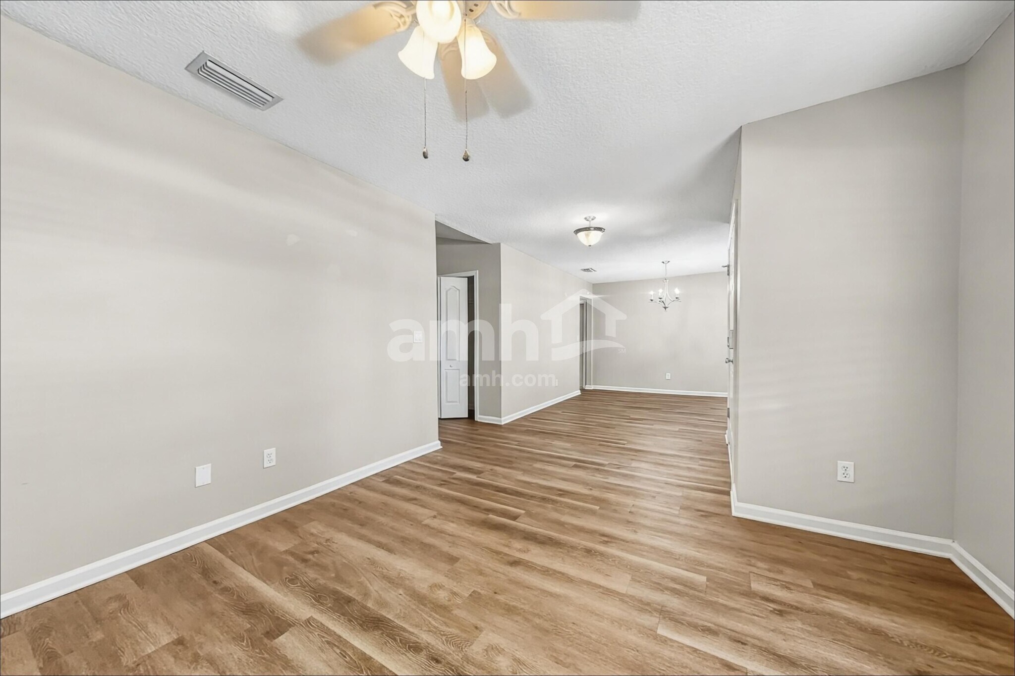 Building Photo - 86191 Vegas Blvd
