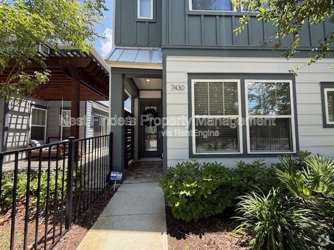 Building Photo - 7430 Beach Walk Place