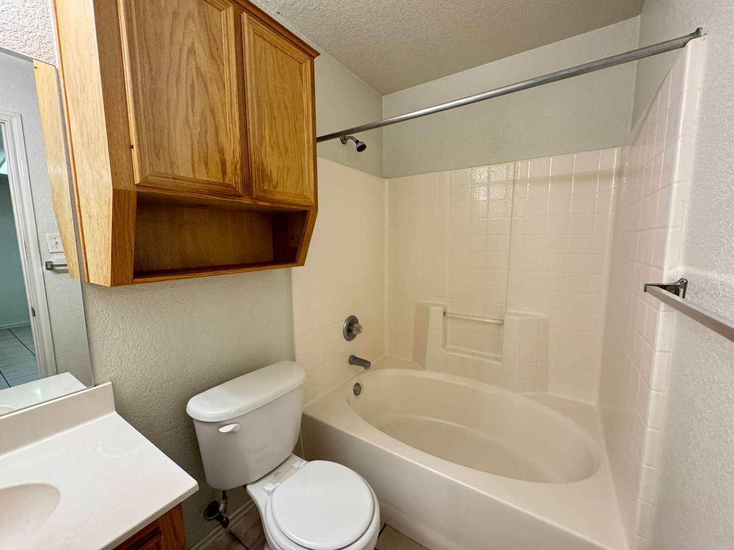 Building Photo - 411 E Central Texas Expy