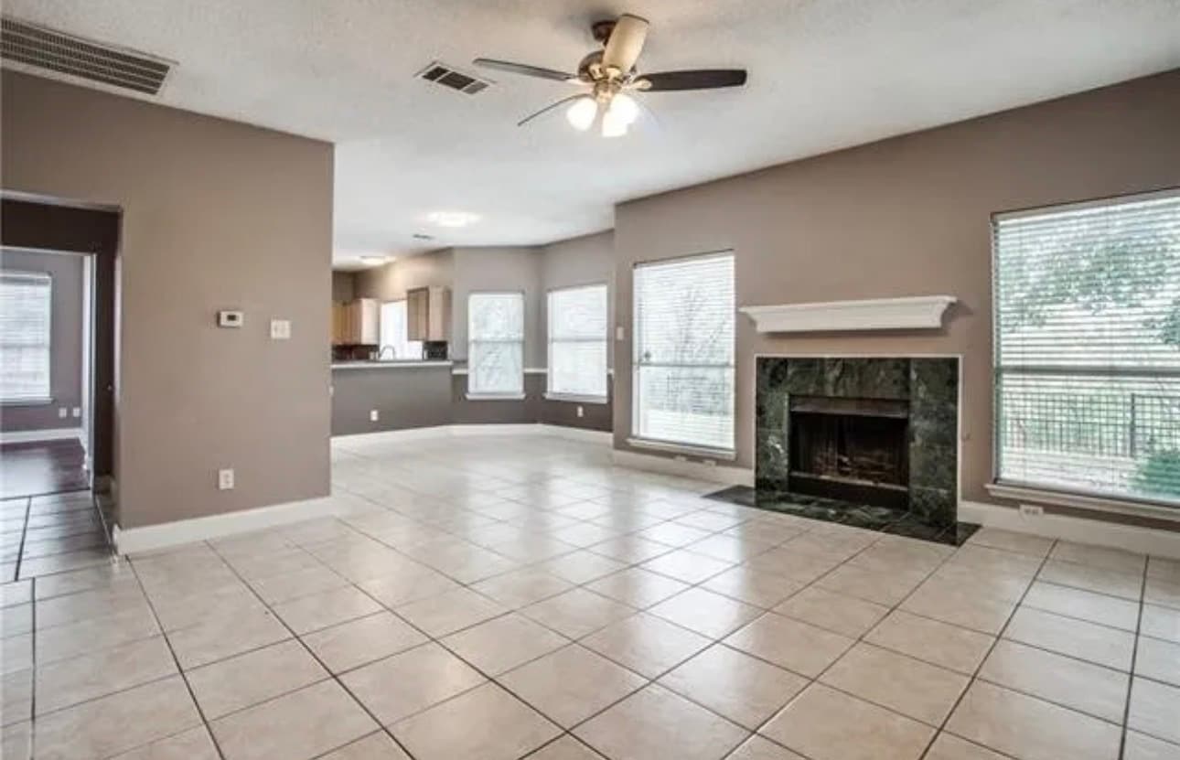 Building Photo - 3917 Silver Meadow Ln