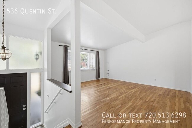 Building Photo - 536 Quentin St