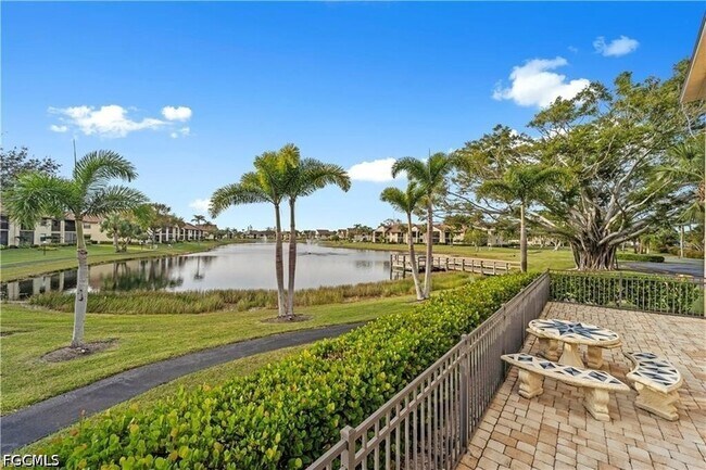 Building Photo - 8445 Charter Club Cir