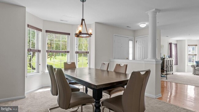 Building Photo - 301 Holly Hill Ct
