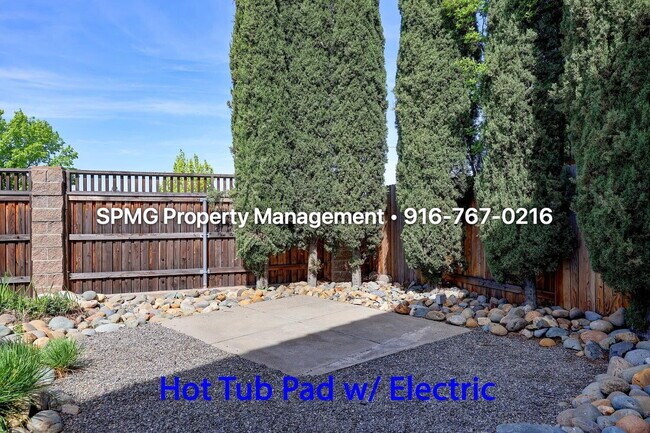 Building Photo - Beautiful 4BR/3BA Home in Rocklin 3-Car Garage & Low-Maintenance Backyard