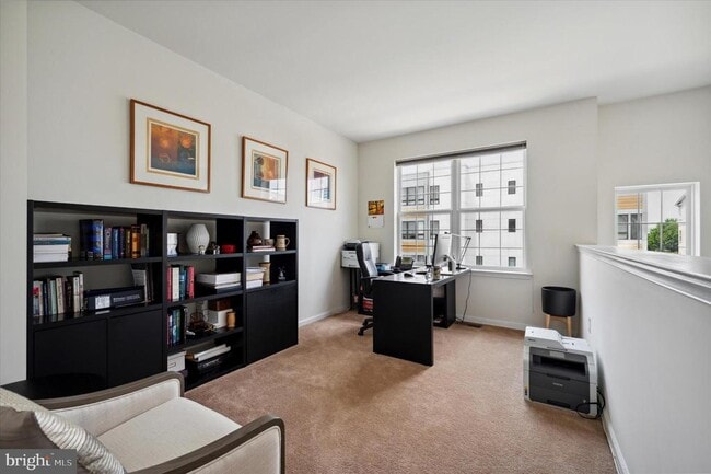 Building Photo - 3207 Capri Dr