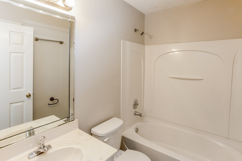 Building Photo - 8363 Cross Point Dr