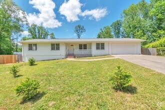 Building Photo - 4325 Keenan Ct NE