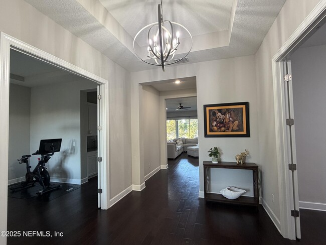 Building Photo - 168 Bronson Pkwy