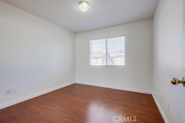 Building Photo - 321 N Riley Ct