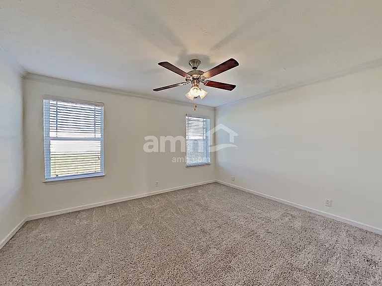 Building Photo - 1617 Ursuline Ln