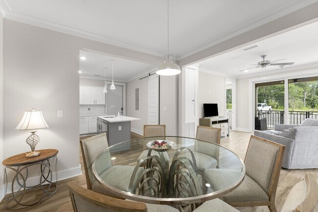 Building Photo - 725 J D Miller Rd