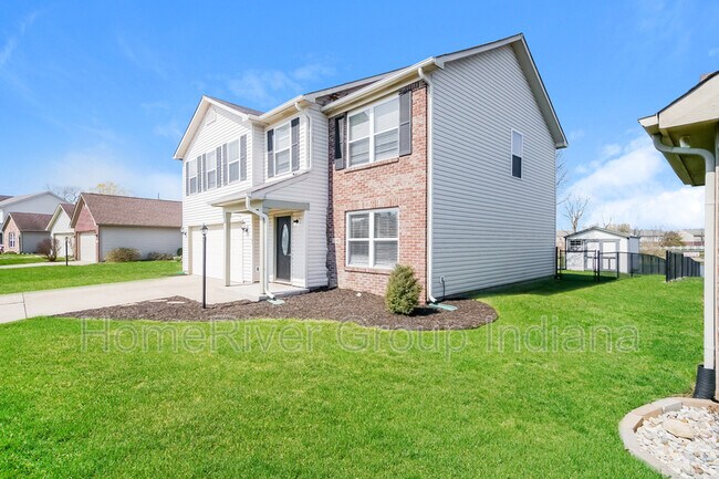 Building Photo - 5546 Bracken Dr