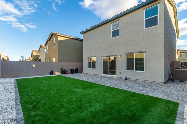 Building Photo - 3812 Corellia Ave