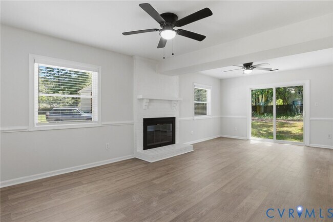 Building Photo - 9015 Covewood Rd