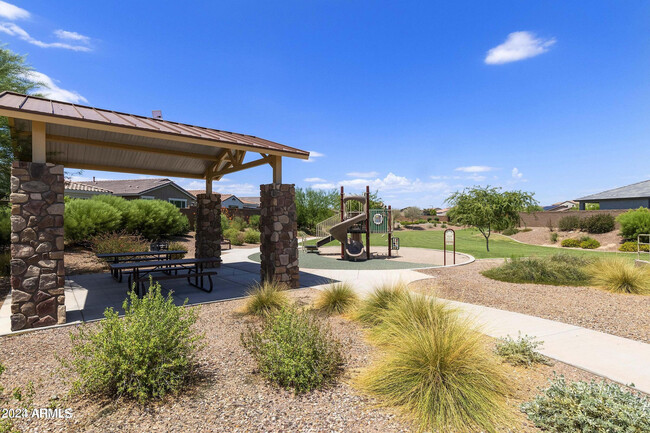 Building Photo - 442 W Golden Aspen Dr