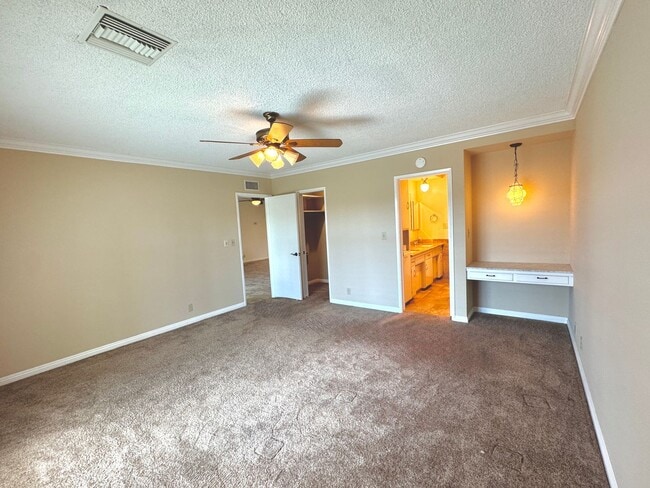 Building Photo - Light, Bright & Lovingly Maintained Claremont Home for Lease