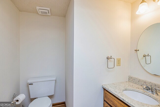 Building Photo - 105 Arbor Gate