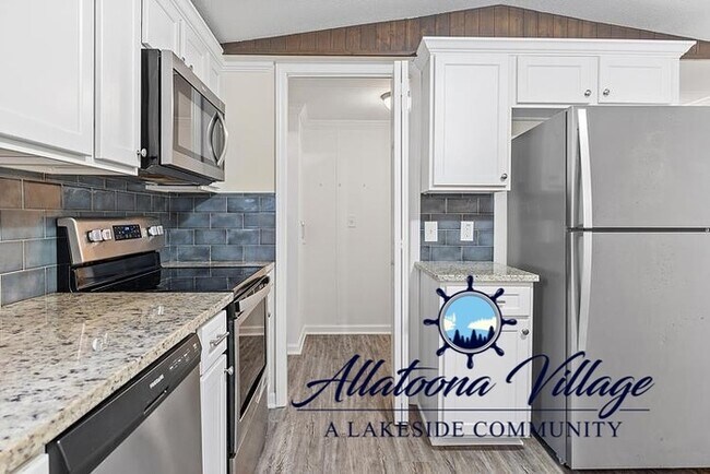 Building Photo - Lake Access and 1 mile to Downtown Acworth! Renovated 3BR/2Bth Pet Friendly