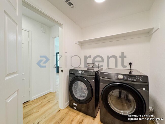 Building Photo - 4217 Red Spruce Ln