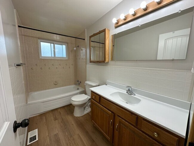 Building Photo - 4663 Namba Way
