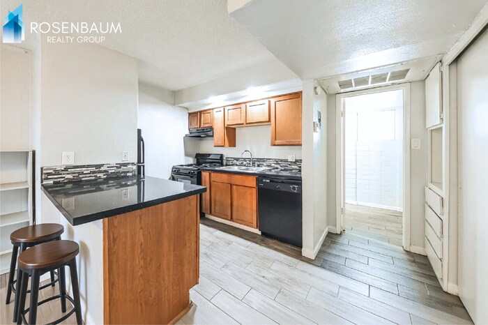 Building Photo - 6320 N 16th St