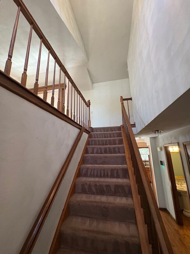 Building Photo - Beautiful Home in Peoria just off of Unive...