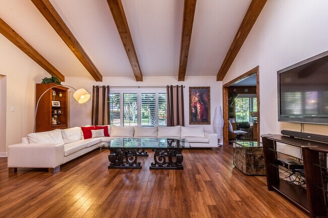 Building Photo - 2903 Banyan Blvd Cir NW