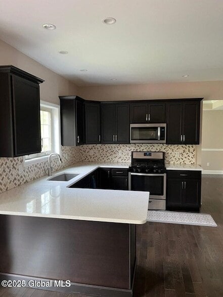 Building Photo - 86 Fiddlers Ln
