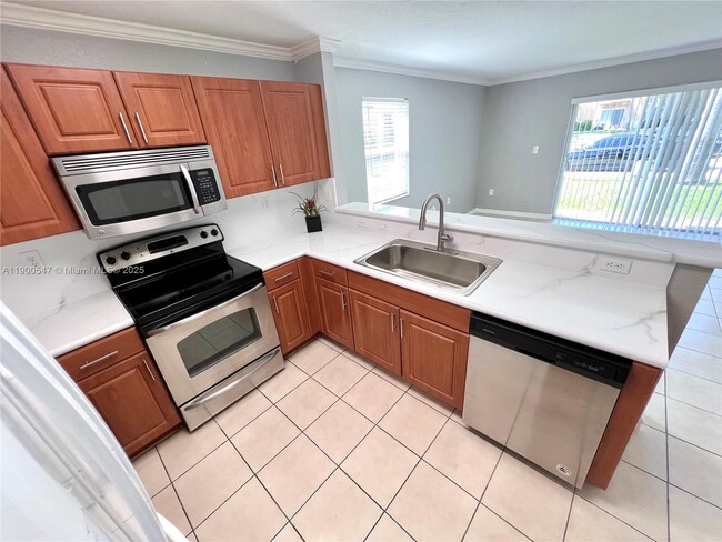 Building Photo - 12804 SW 31st St