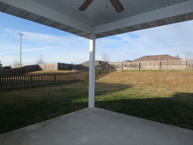 Building Photo - Nice 3 Bed 2 Bath House In Hunters Gate!