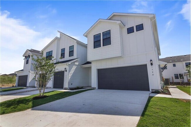 Building Photo - 151 Harvest Meadows Rd