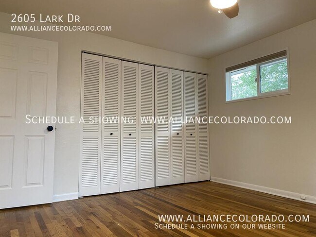 Building Photo - 2605 Lark Dr