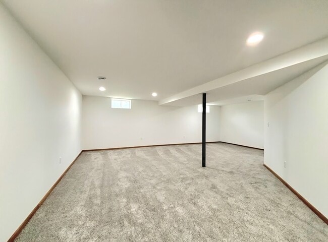 Building Photo - 227526 Partridge Ave