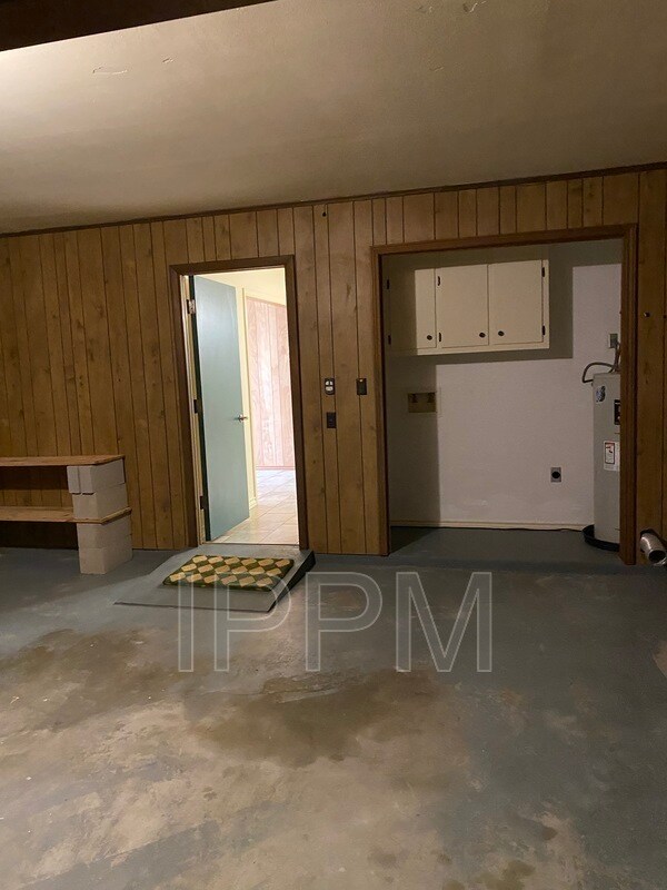 Building Photo - 1710 Palm Valley Dr W