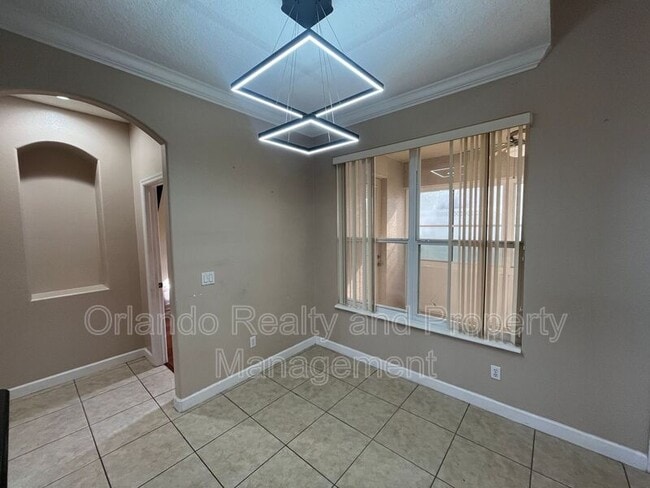 Building Photo - 2742 Cardassi Dr