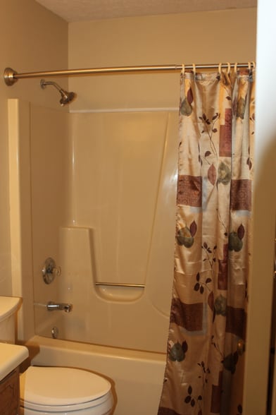 Upstairs Batch - 530 Kamran Dr