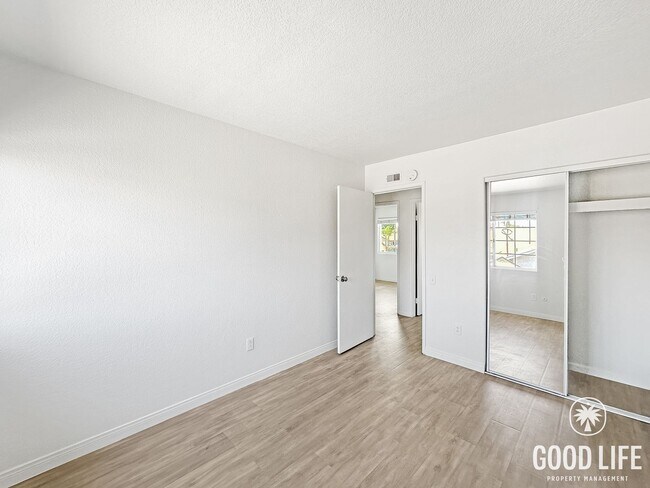 Building Photo - Spacious 5BD/2.5BA Two-Story Home in South San Diego with Large Backyard, Office & Attached Garage