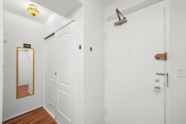 Building Photo - 3600 N Lake Shore Dr