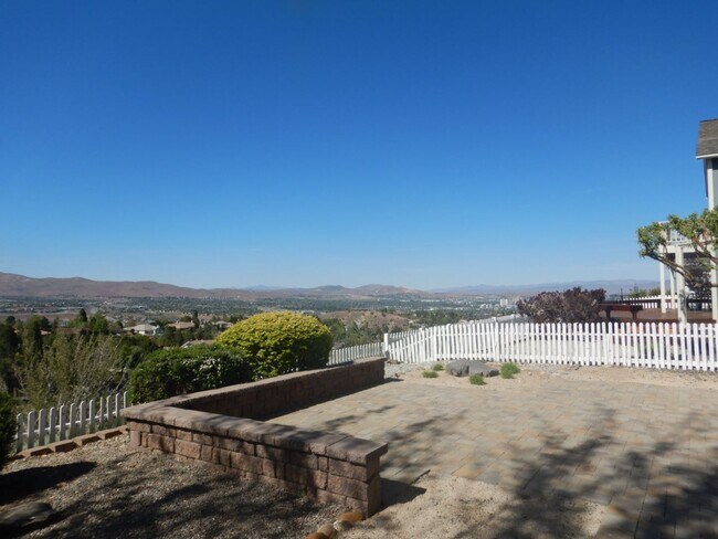 Building Photo - Panoramic Views from Caughlin Ranch