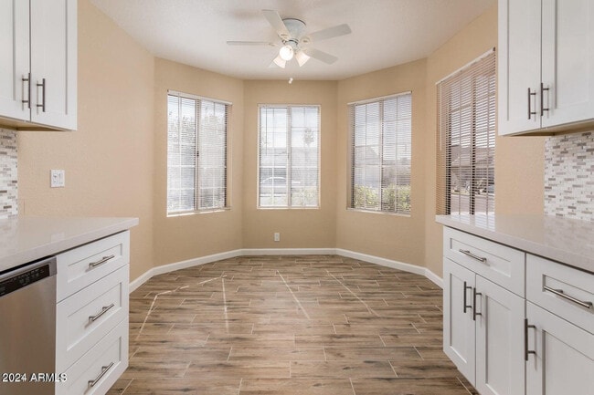 Building Photo - 8564 W Ocotillo Rd