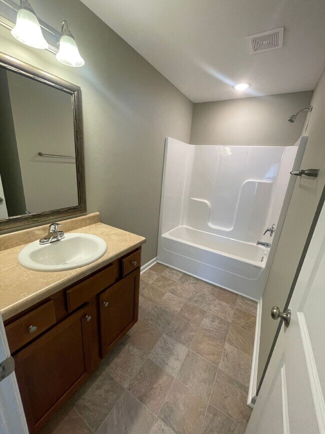 Building Photo - 2248 Del Carmel Way