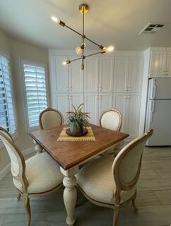Building Photo - 40880 Whirling Wind Dr